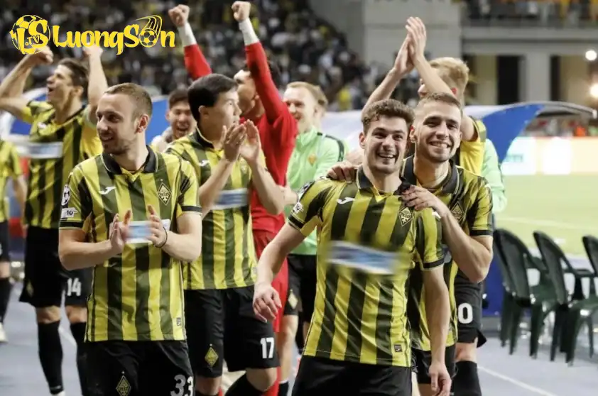 Kairat Almaty tạo nên lịch sử khi lần đầu tiên tham dự vòng bảng Champions League Kairat Almaty tạo nên lịch sử khi lần đầu tiên tham dự vòng bảng Champions League