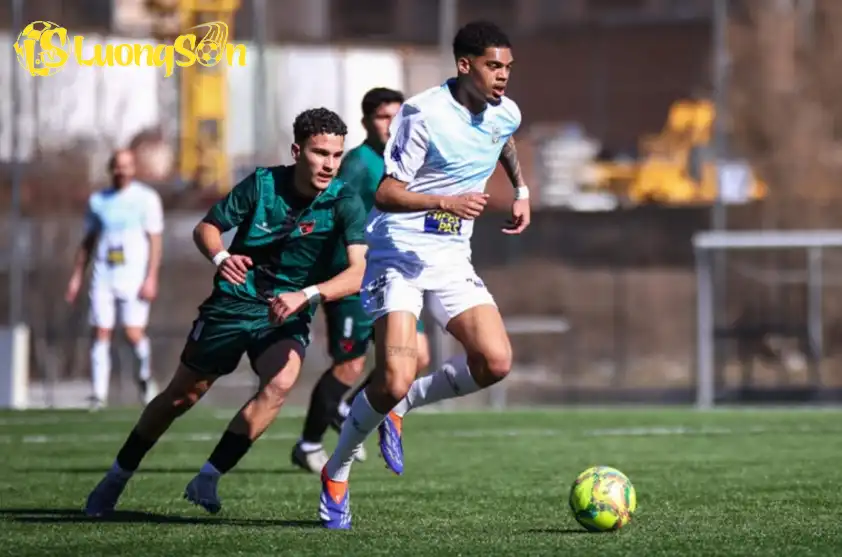 Penya đang tìm lại phong độ cao nhất với lối chơi tấn công mạch lạc và khả năng dứt điểm hiệu quả Penya đang tìm lại phong độ cao nhất với lối chơi tấn công mạch lạc và khả năng dứt điểm hiệu quả