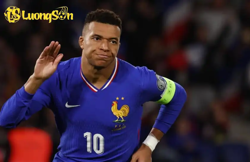 Mbappe vừa toả sáng với cú đúp đưa Pháp dự World Cup 2026 Mbappe vừa toả sáng với cú đúp đưa Pháp dự World Cup 2026