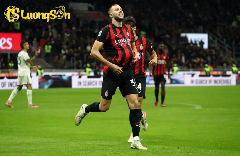 AC Milan được dự đoán sẽ có được chiến thắng và có cơ hội tiến lên ngôi đầu bảng. AC Milan được dự đoán sẽ có được chiến thắng và có cơ hội tiến lên ngôi đầu bảng.