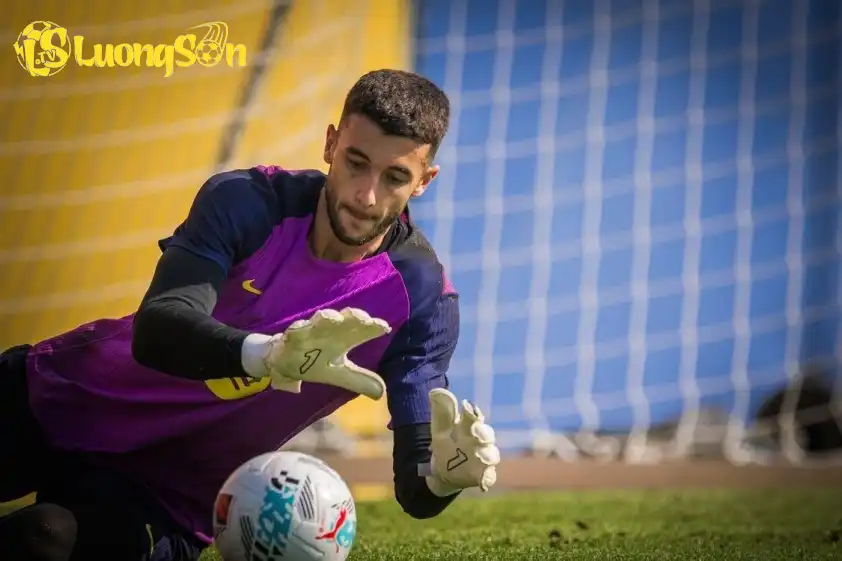 Thủ thành Joan Garcia đã sẵn sàng quay trở lại Thủ thành Joan Garcia đã sẵn sàng quay trở lại