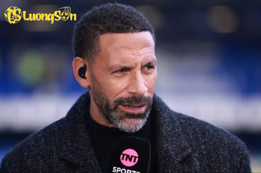 Ferdinand dành hết lời khen ngợi cho tân binh của MU. Ferdinand dành hết lời khen ngợi cho tân binh của MU.