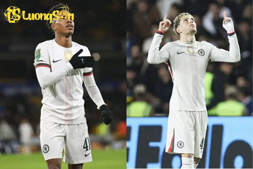 Hiện Chelsea đang cùng có 7 điểm sau 4 lượt trận Hiện Chelsea đang cùng có 7 điểm sau 4 lượt trận